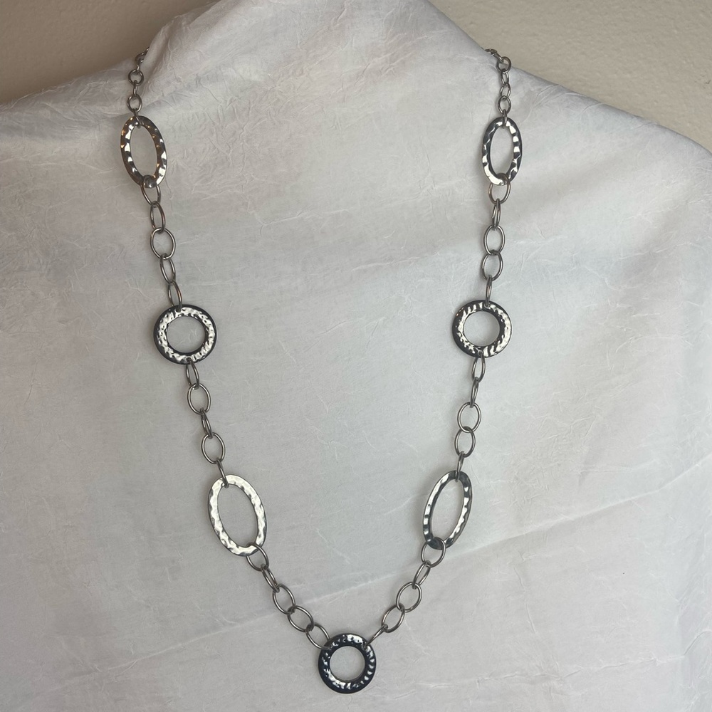 Elegant Silver Chain Necklace